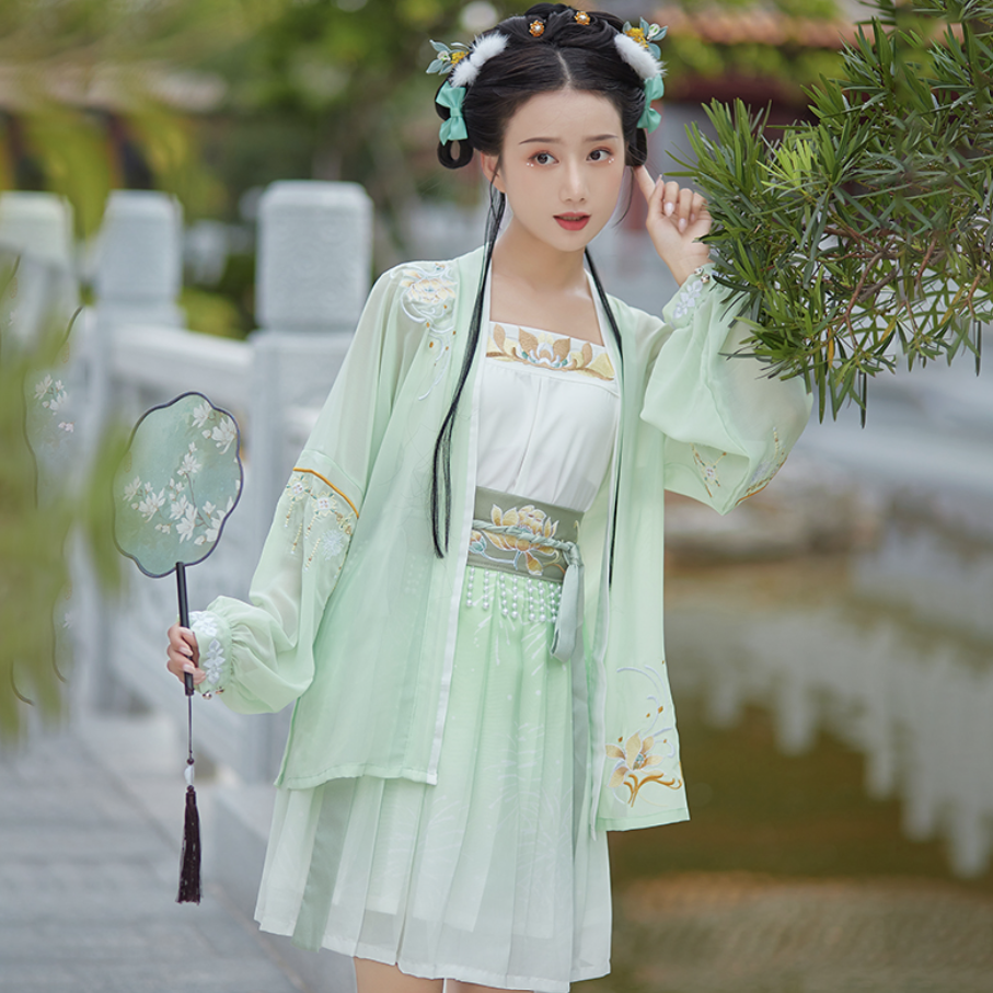 Modern Hanfu, Spark