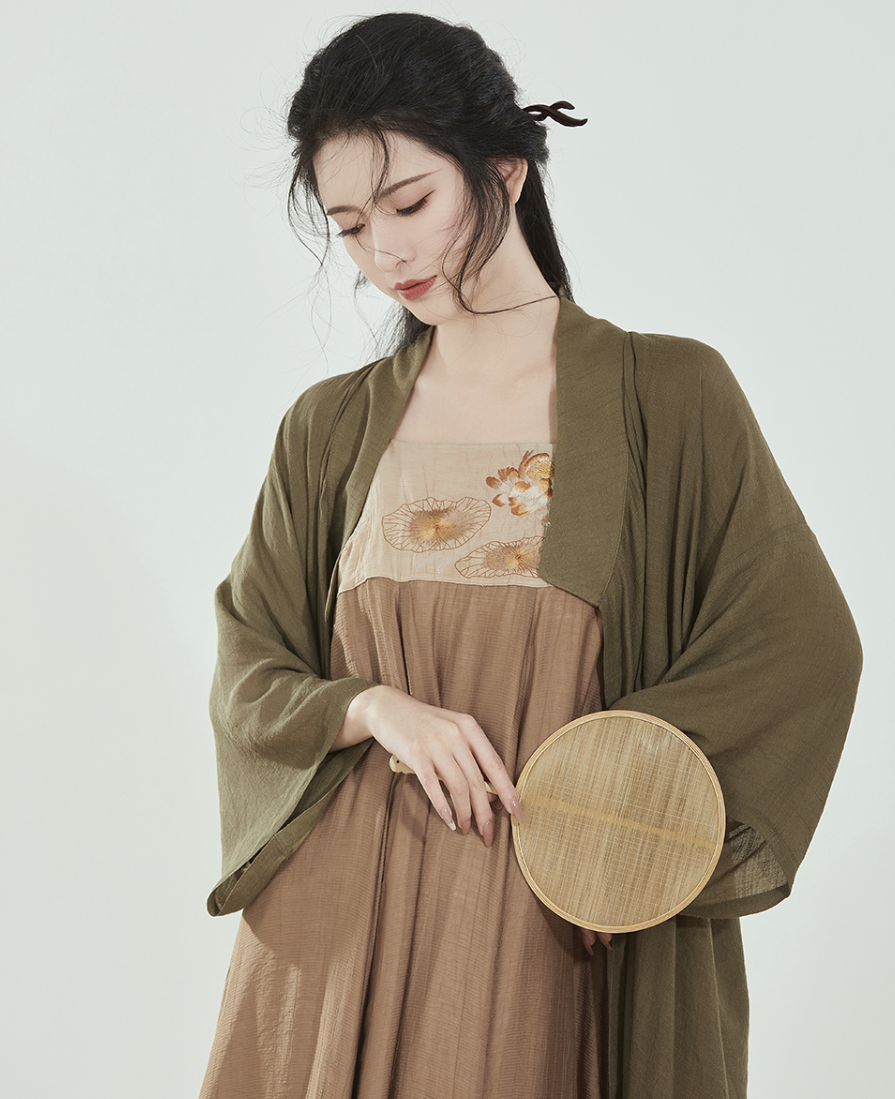 Modern Hanfu, Glisse