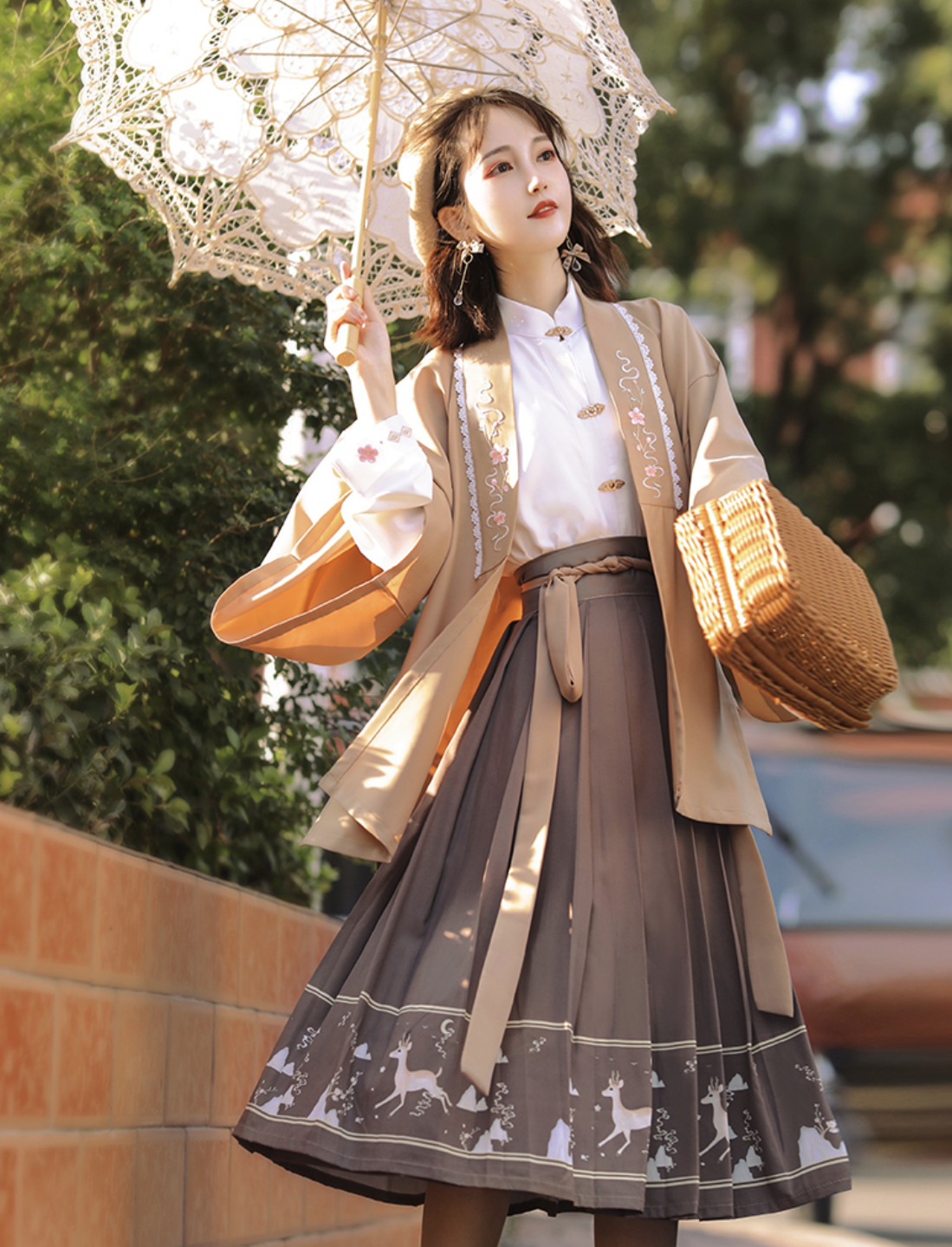 Modern Hanfu, Angelou
