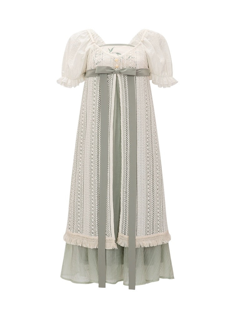 Tang Dynasty x Modern Hanfu: Wind Chime 竹下风吟 (Preorder)