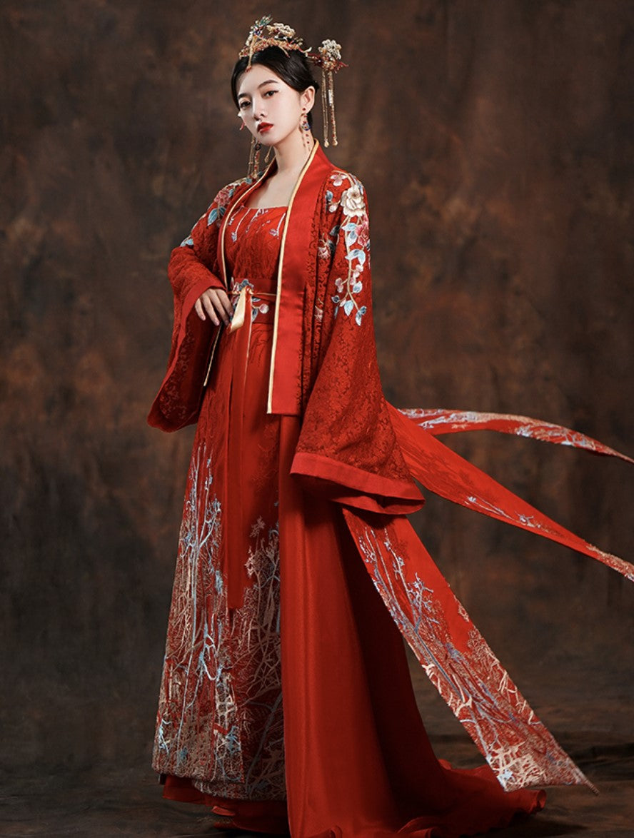 The Modern Chinese Wedding Gown, Grace