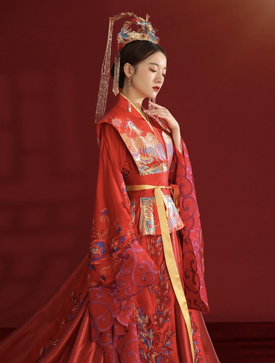 The Modern Chinese Wedding Gown, Royalty