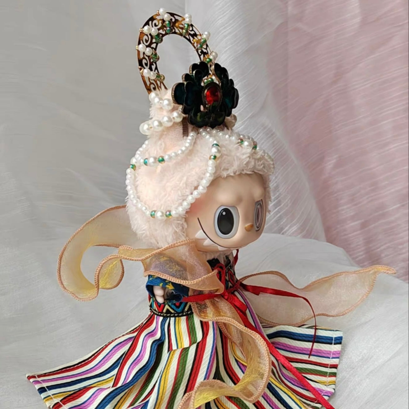 17cm Labubu Plush Doll Traditional Costume - Dunhuang Palace