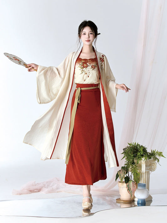 Song Dynasty x Modern Hanfu: Camellia 山茶 (Preorder)