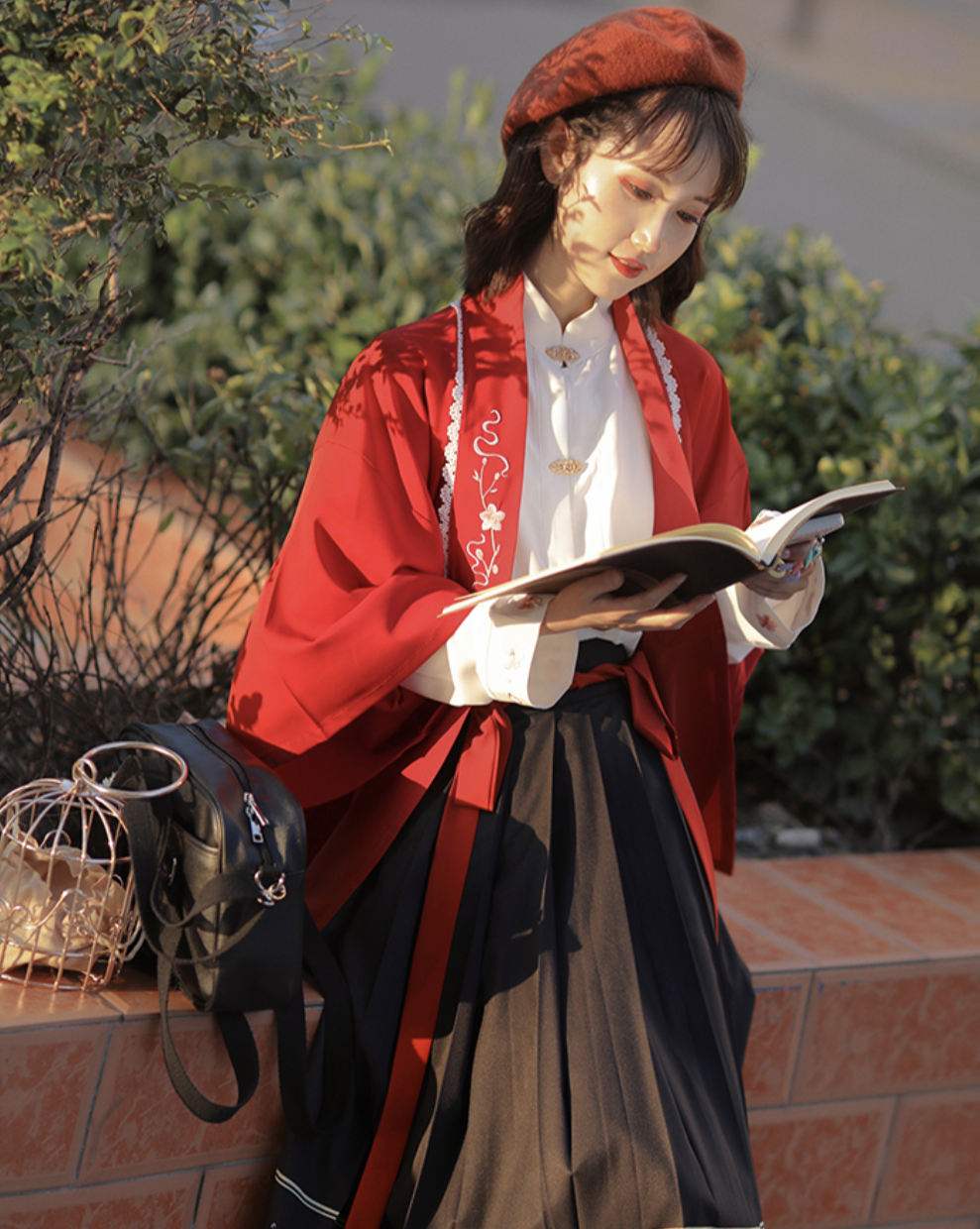 Modern Hanfu, Angelou