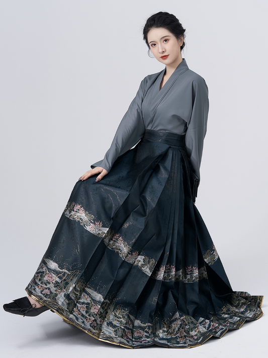 Ming Dynasty Modern Hanfu, Mamianqun, Starry Lotus (Preorder)
