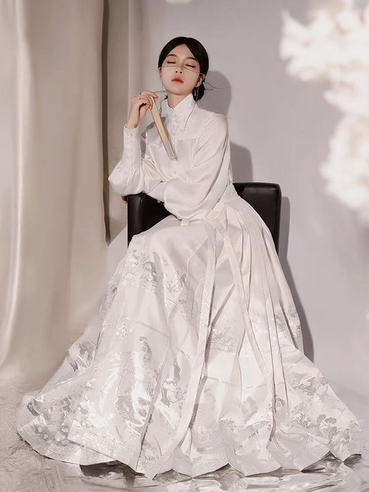 Ming Dynasty Modern Hanfu, Mamianqun, Chrome (Preorder)