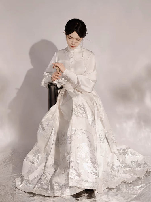 Ming Dynasty Modern Hanfu, Mamianqun, Chrome (Preorder)