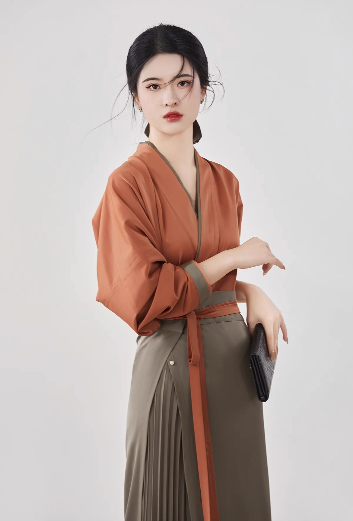 Modern Hanfu, Kamila