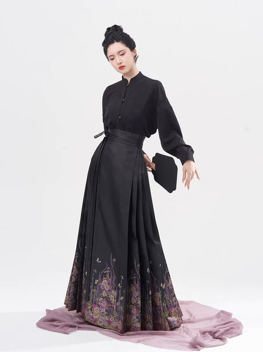 Ming Dynasty Modern Hanfu, Mamianqun, Rose Garden