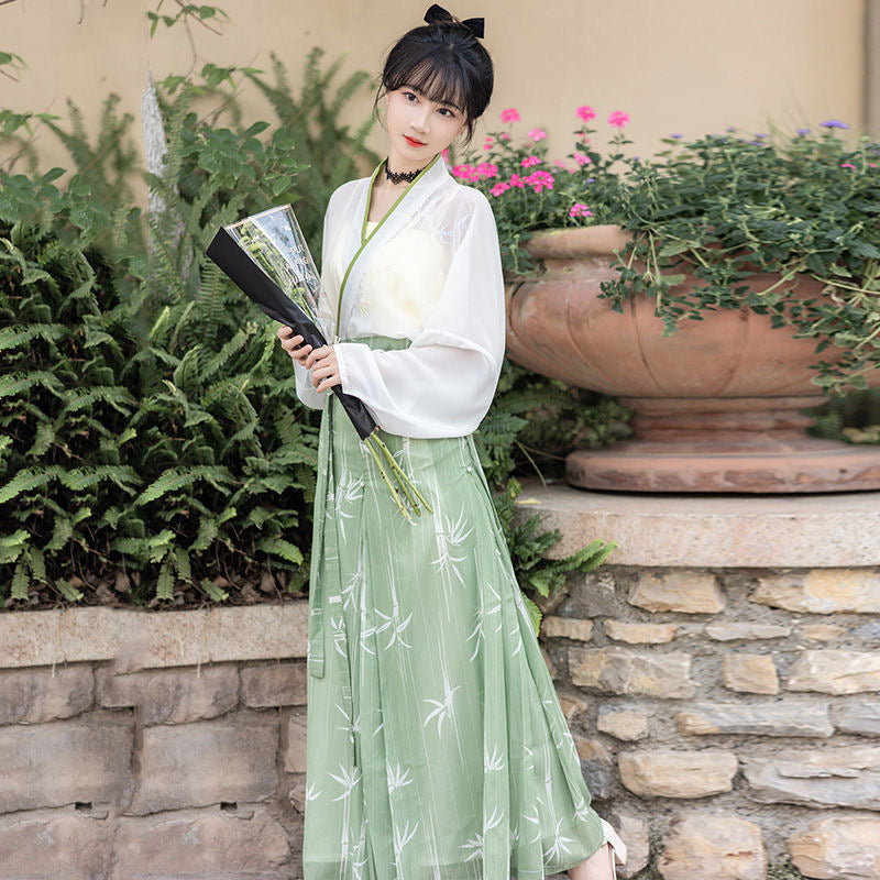 Modern Hanfu, Pistachio