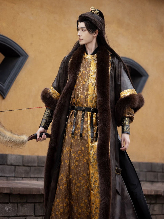 Tang Dynasty Hanfu Outfit - Journey Through Peaks 踏山河