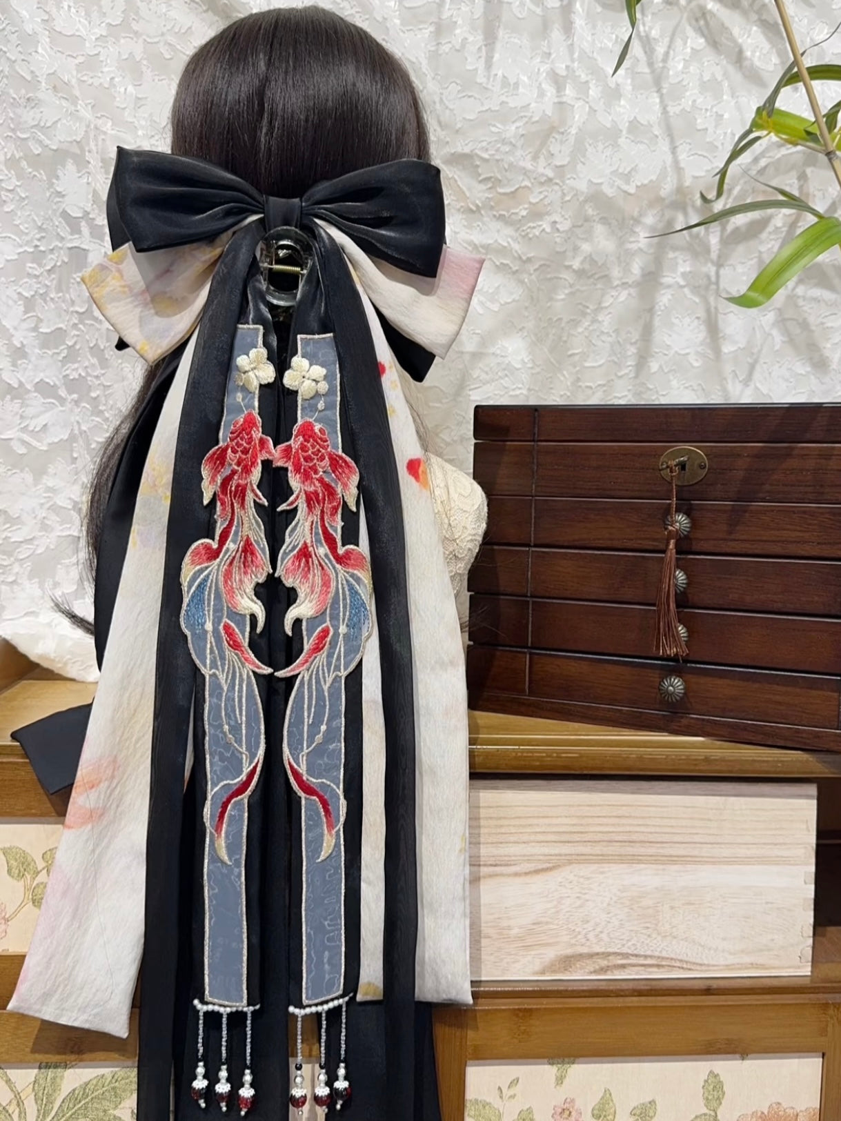 Large Oriental Hair Bows: Night Kois