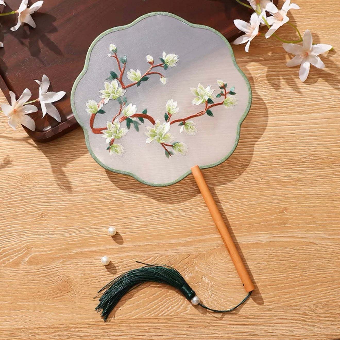 Windy Hand Fan