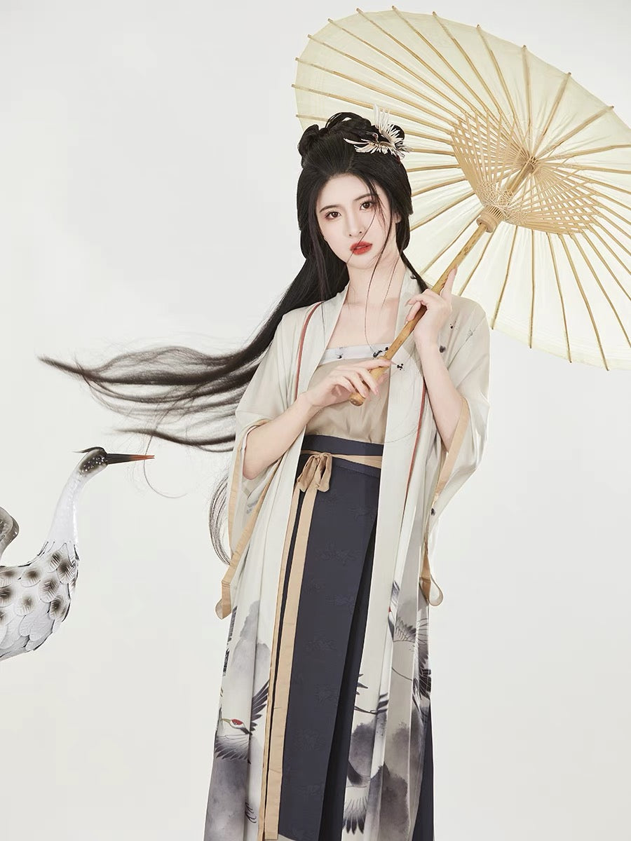 Song Dynasty Modern Hanfu, Qiyao Ruqun, Ivory (Preorder)