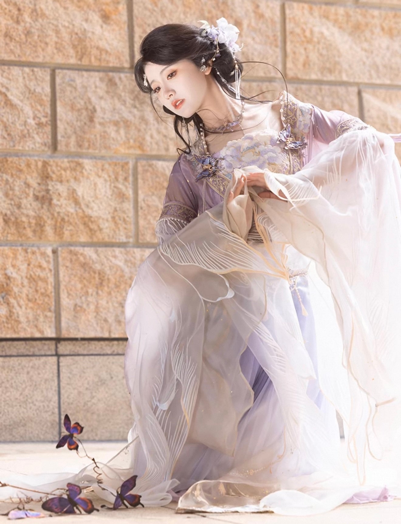 Hibiscus 芙蓉 - Wei Jin Style Qiyao Ruqun