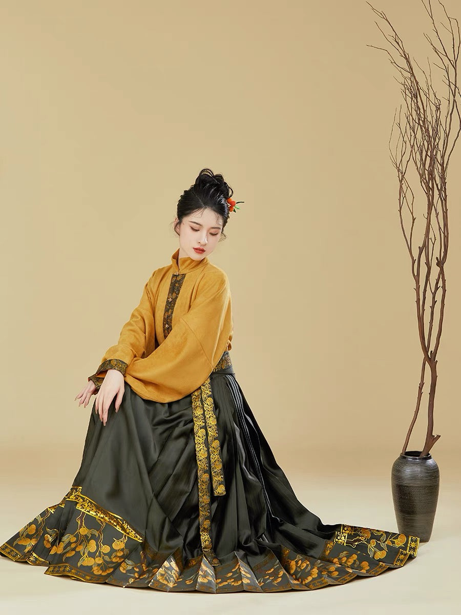 Modern Hanfu, Josiane