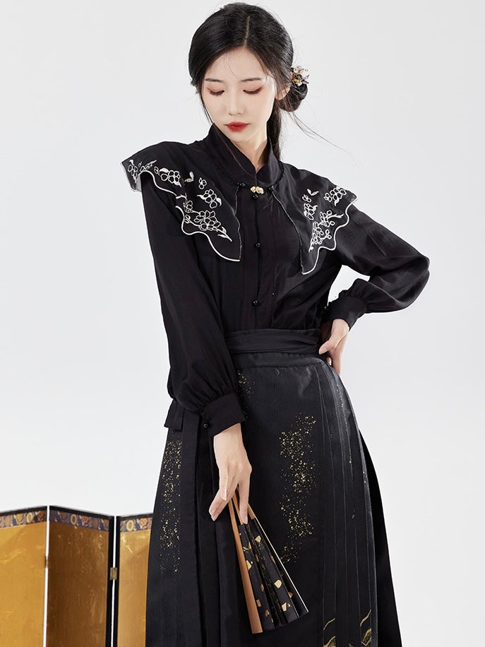 Ming Dynasty Modern Hanfu, Mamianqun, Elina (Preorder)