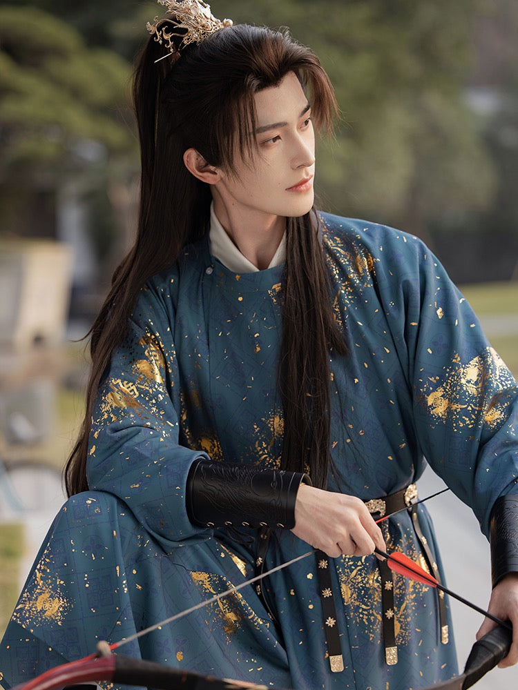 Tang Dynasty Hanfu Robe - Clouds 云波