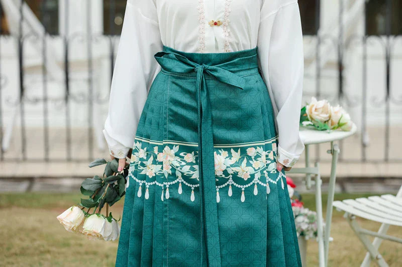 Lena - New Chinese Style Ming Dynasty Hanfu Matching Set