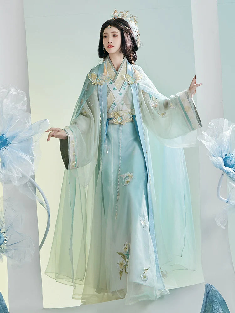 Spring Breeze 春风 - Wei Jin Fairy Style Qiyao Ruqun