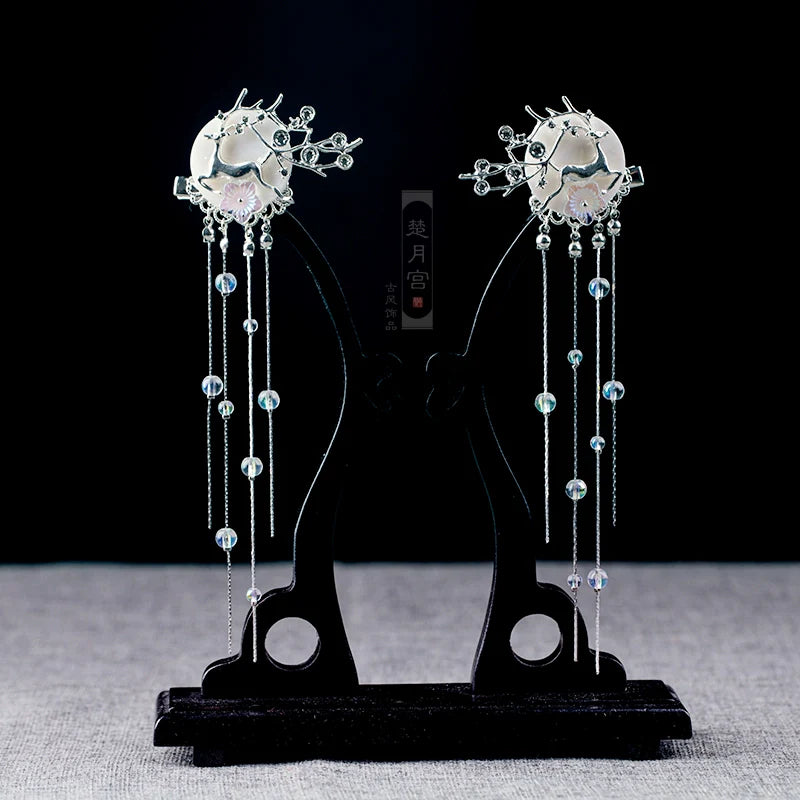 Long Tassels Hair Clips: Ancient Deer