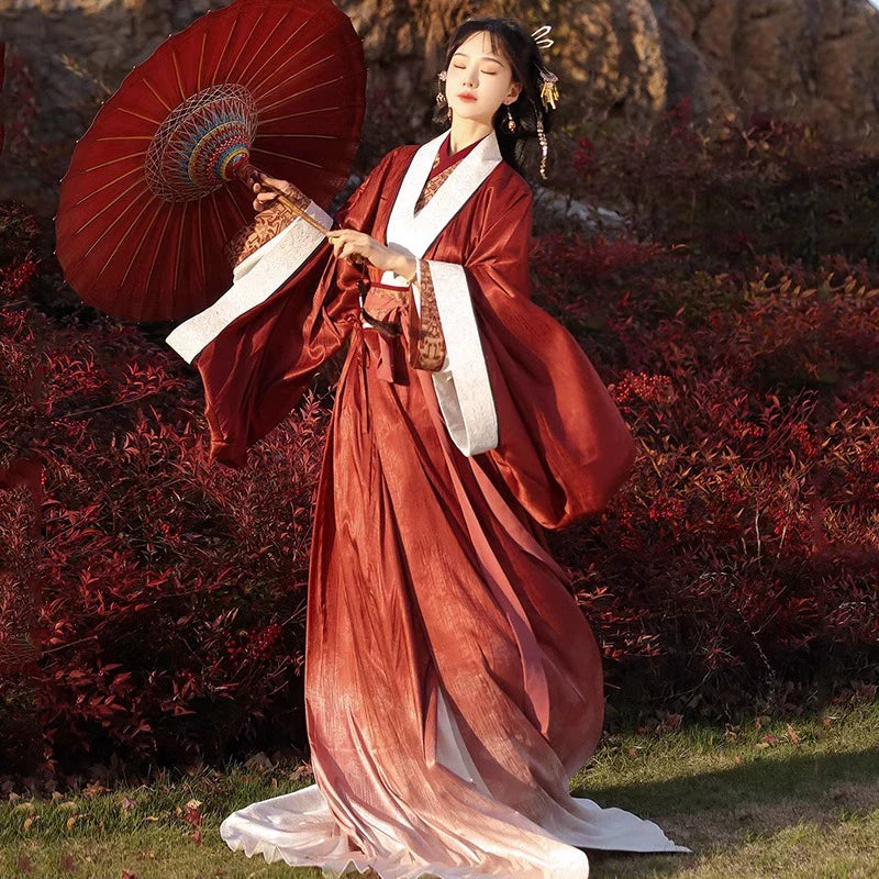 Chibi 赤壁 - Warring States and Han Dynasty Straight Hem Robe
