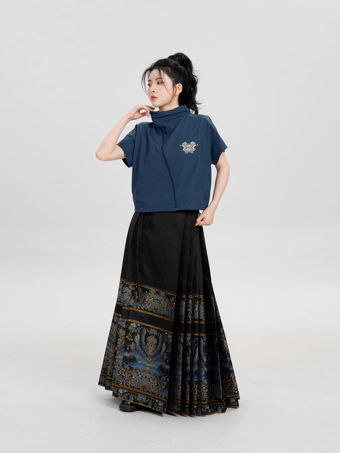 Bingzhi 秉知 - New Chinese Style Zipper Jacket and Mamianqun Set (Preorder)