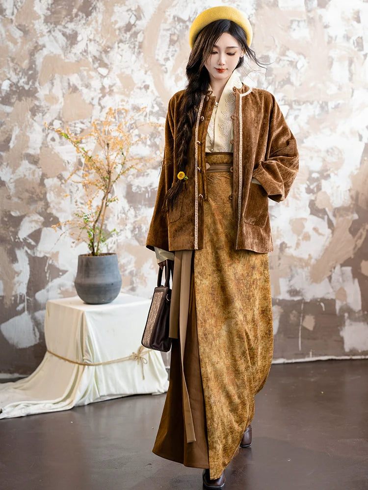 Song Dynasty Inspired Modern Hanfu, Dreamy Flowers 繁花 (Preorder)