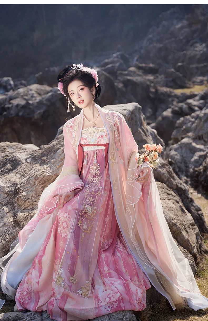 White Jade Jewels 白玉宝珠 - Tang Dynasty Style Hanfu Dress Heziqun