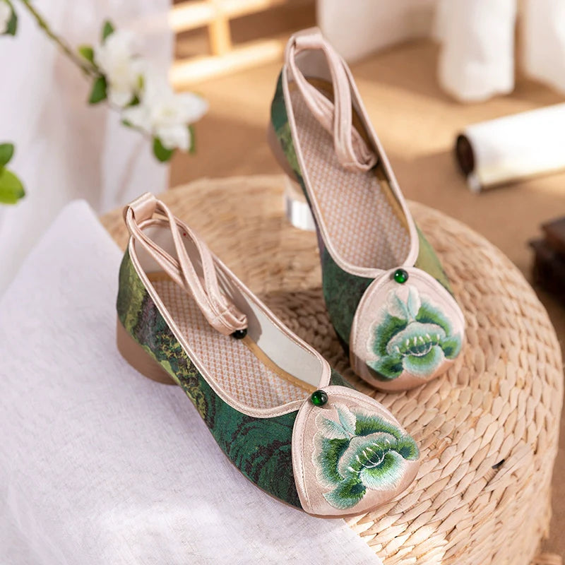 Eleanor - Embroidered Qipao Shoes