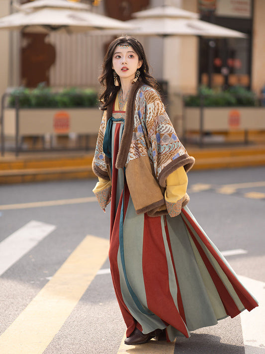 Path 行 - Tang Dynasty Dunhuang Style Beizi Hanfu