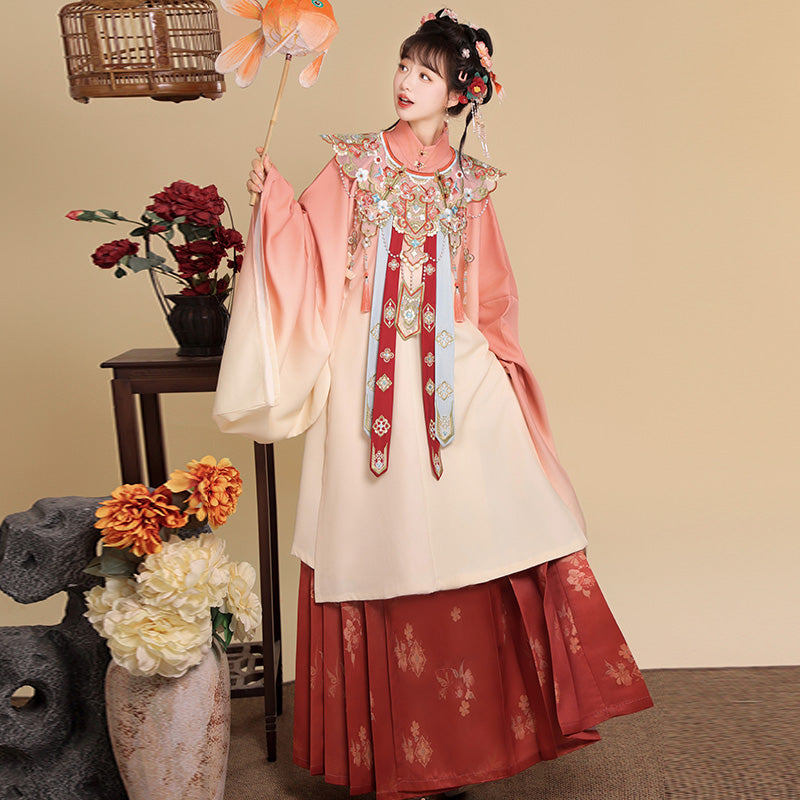Happy Flower God 花神悦 - Cloud Collar & Mamianqun Ming Dynasty Hanfu Set