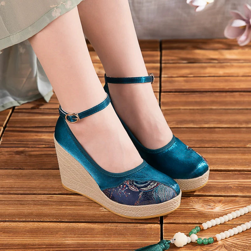 Emilia - Wedge Heels Embroidered Qipao Shoes