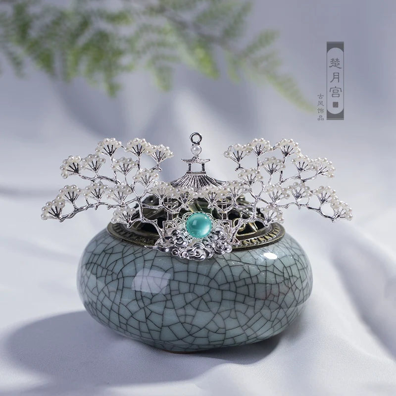 Headdress: Festive Palace