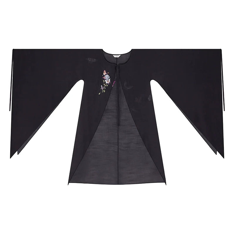 Tang Dynasty x Modern Hanfu: Swallowtail Butterfly 燕尾蝶 (Preorder)
