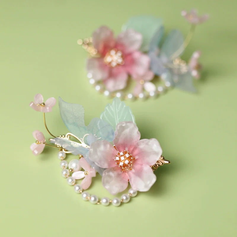 Hair Clips: Ruyi