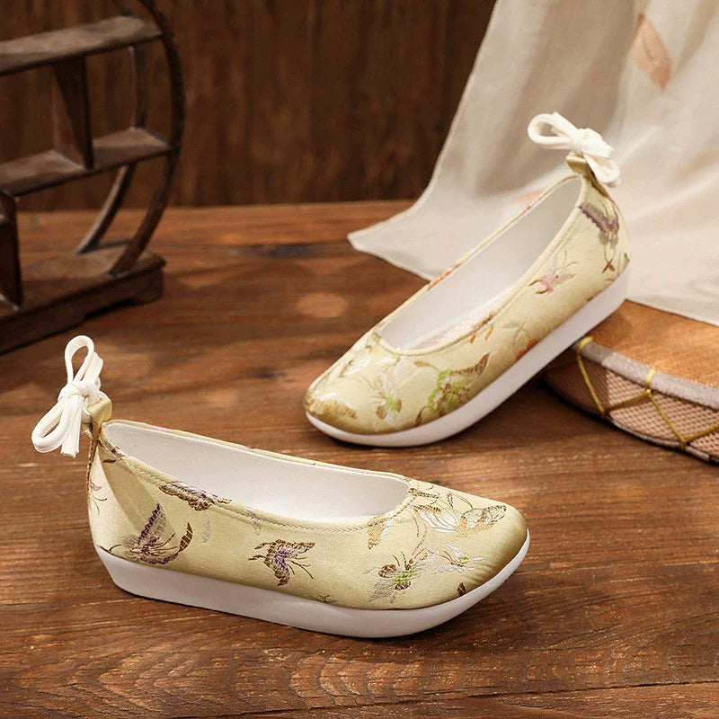 Quinn - Traditional Brocade Hanfu Shoes
