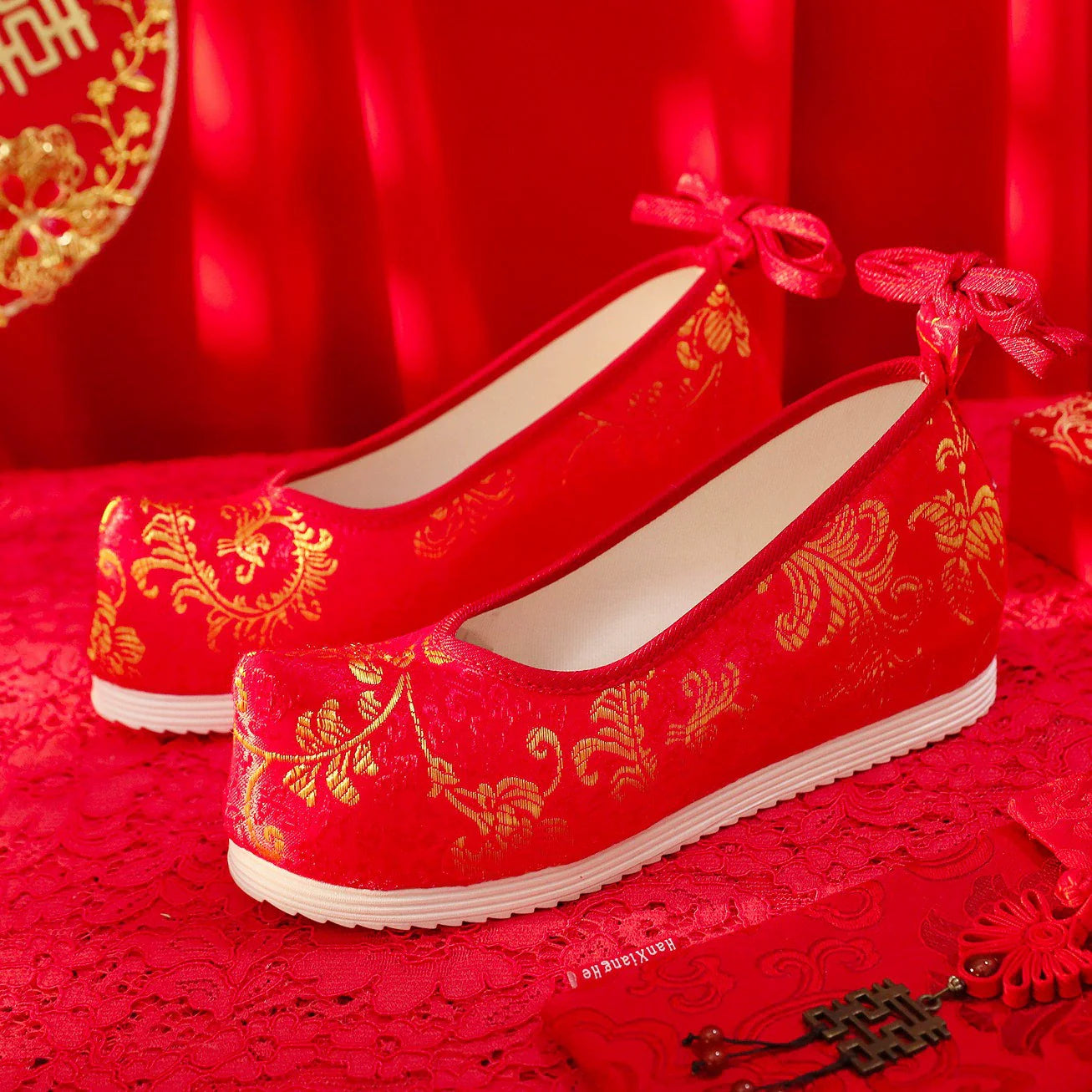 Kiera - Traditional Brocade Hanfu Bridal Shoes