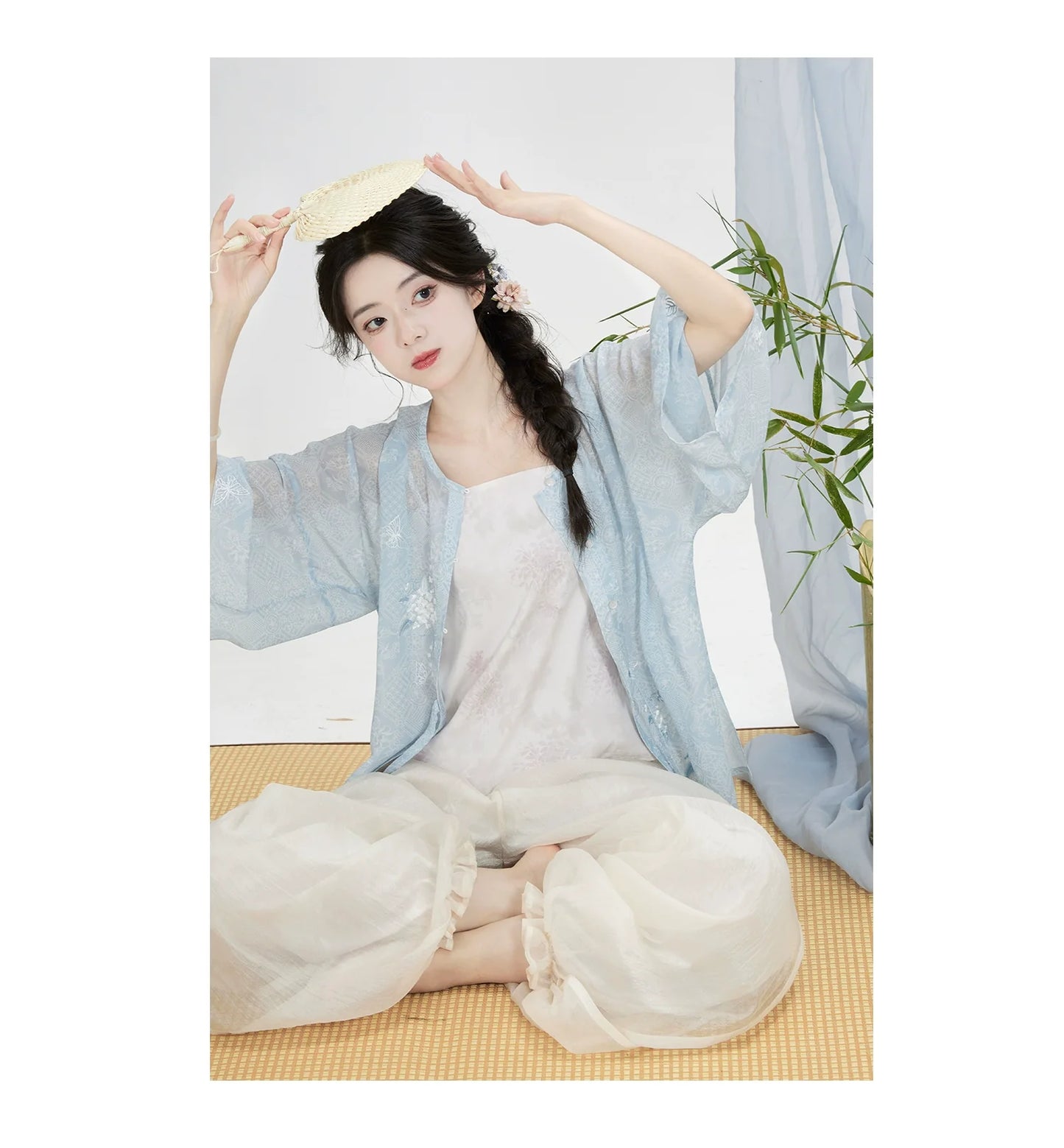 Ming Dynasty x Modern Hanfu: Sea Salt Crushed Ice 海盐碎冰 (Preorder)