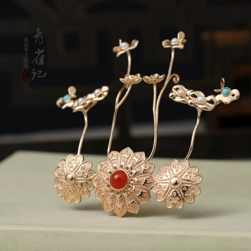 Crown: Lotus Leaf