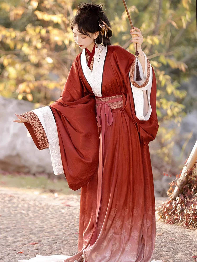Chibi 赤壁 - Warring States and Han Dynasty Straight Hem Robe