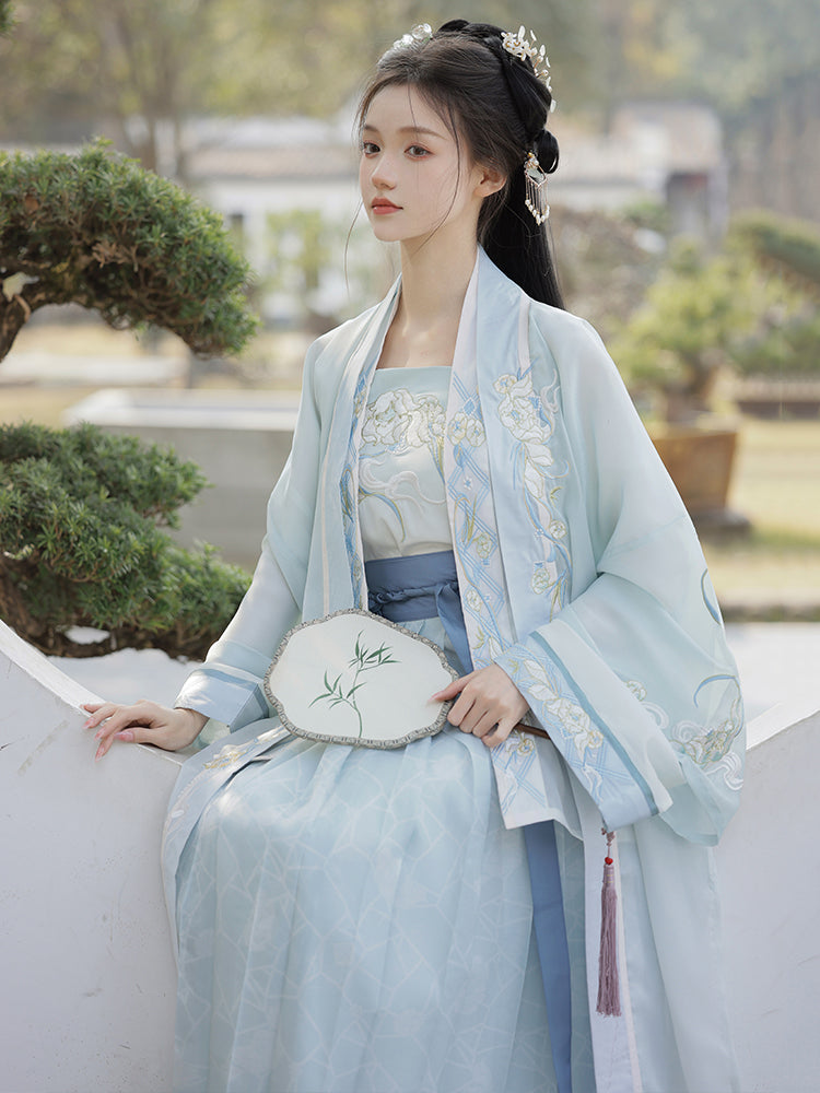 Yujie 玉洁 - Song Dynasty Style Qiyao Ruqun Hanfu