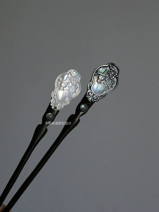 Hair Stick: Good Full Moon