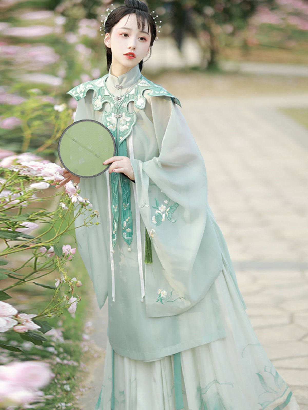 Fern - Robe & Pleated Skirt Ming Dynasty Hanfu Set