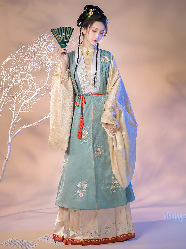 Xilouyue 西楼月 - Bijia & Mamianqun Ming Dynasty Hanfu Set