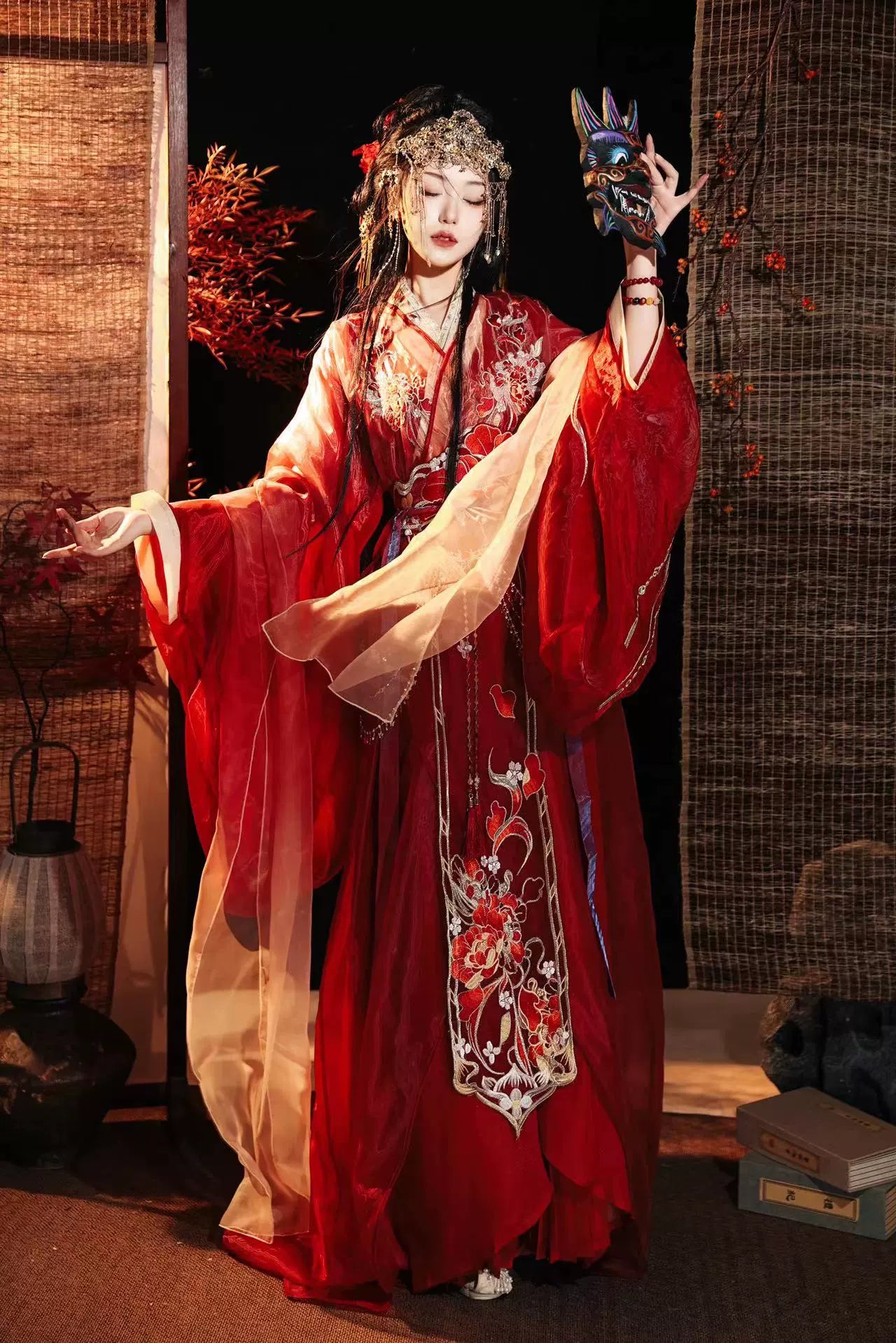 Lady Yu 虞姬 - Warring States and Han Dynasty Straight Hem Robe