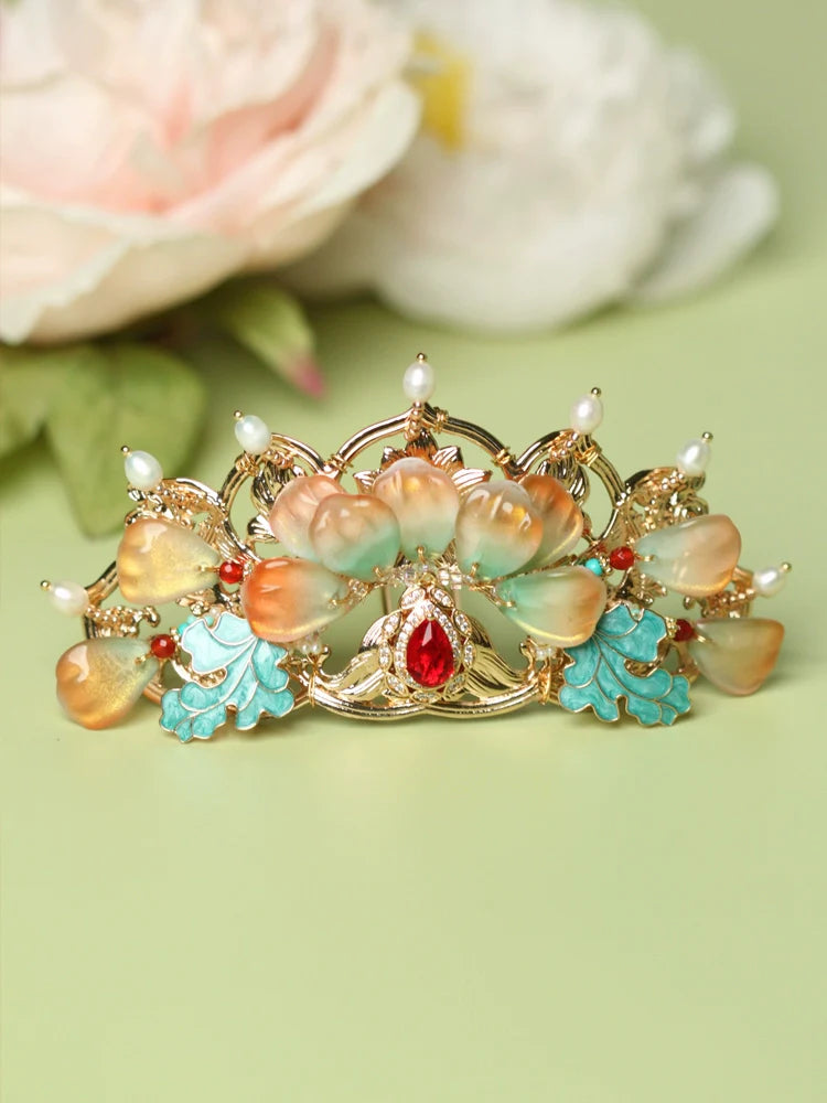 Crown: Dunhuang