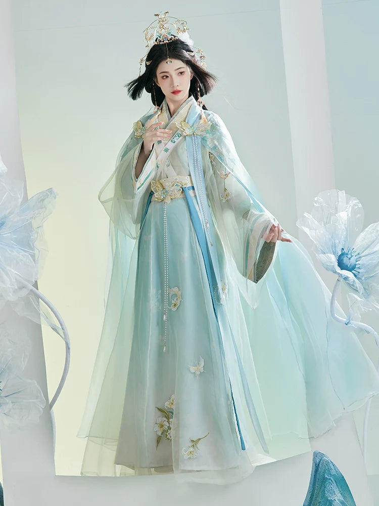 Spring Breeze 春风 - Wei Jin Fairy Style Qiyao Ruqun
