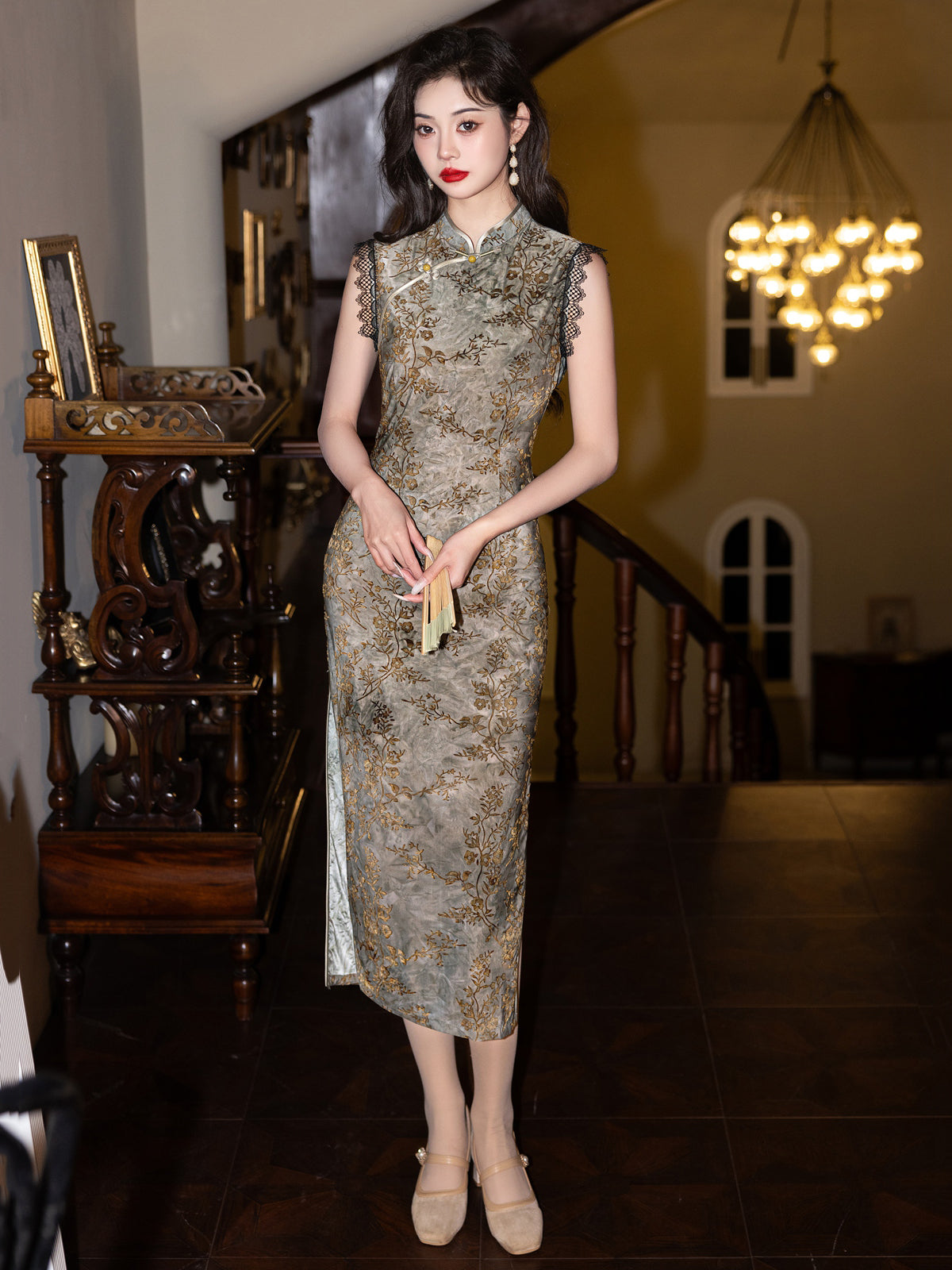 Quaint Incense 古雅凝香 - Sleeveless Grey Midi Cheongsam